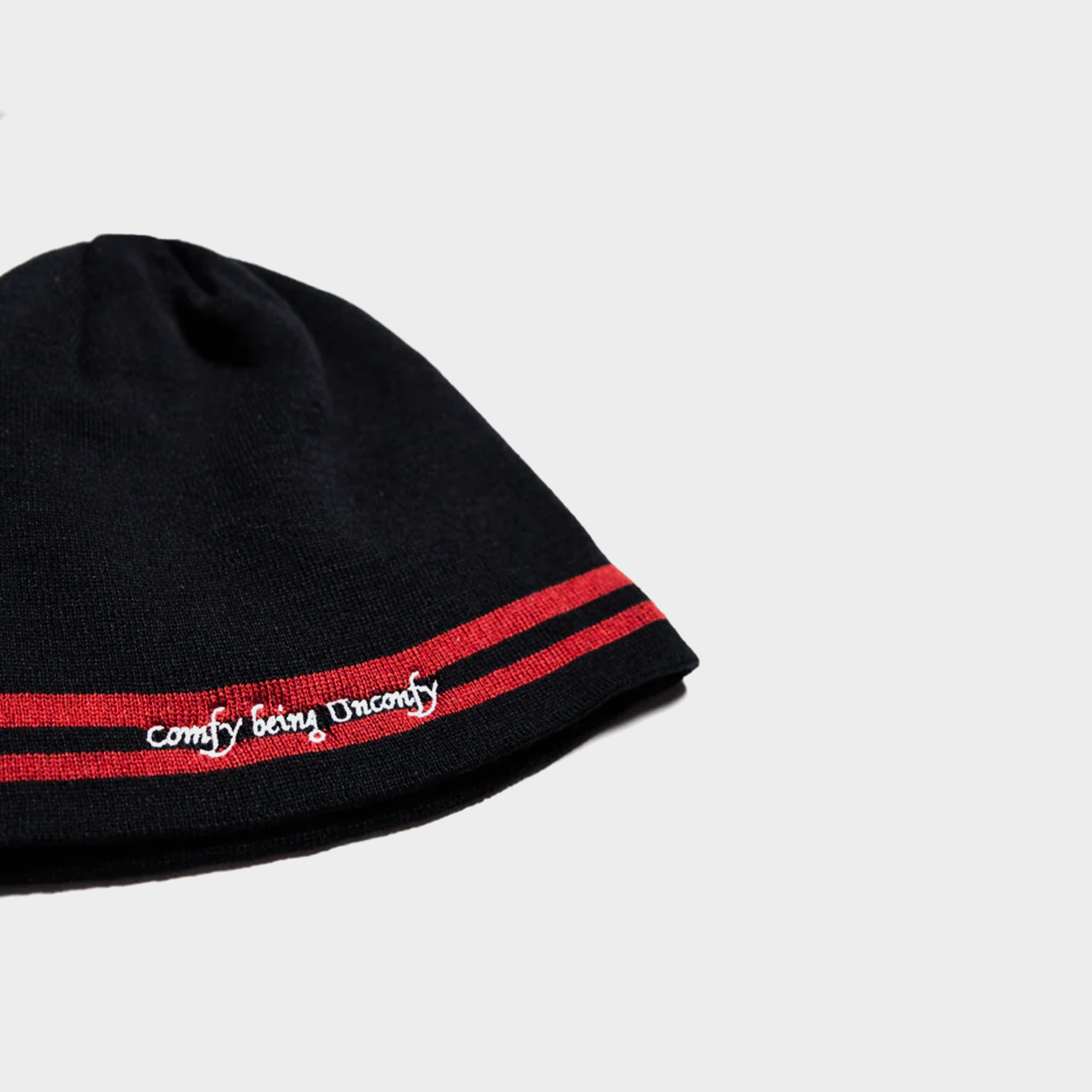 Evous Cold Beanie [BLACK/RED]